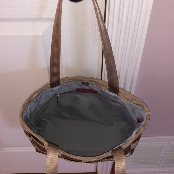 Beautiful double strap shoulder seatbelt bag - Picture 4 of 7